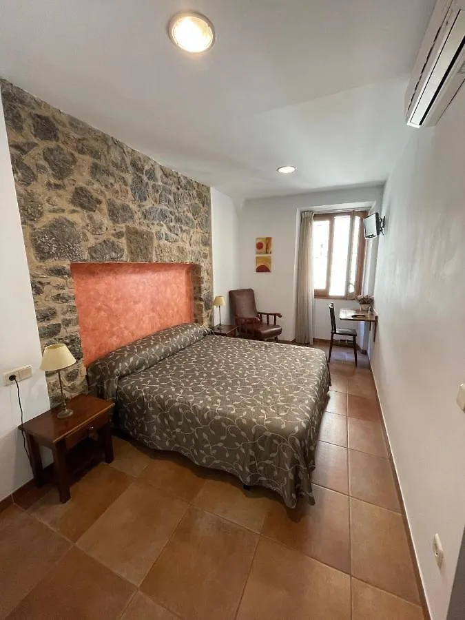 Fonda Mitja Hotel Torroella De Montgri